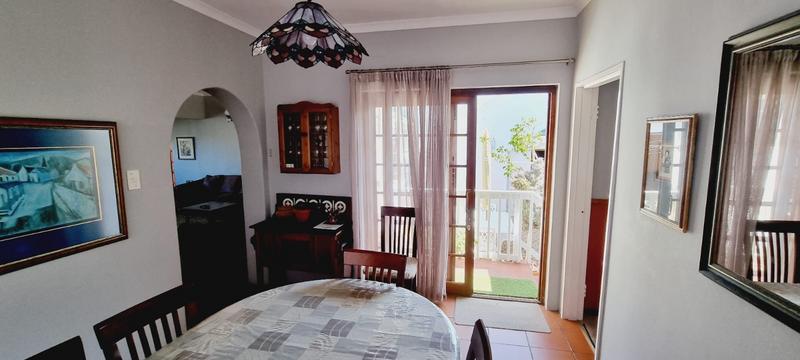 4 Bedroom Property for Sale in Bayview Western Cape